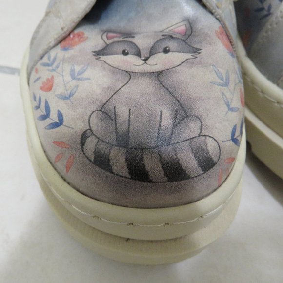 Dogo Women's Floral Lace Up Boots - Beige - Picture 6 of 16